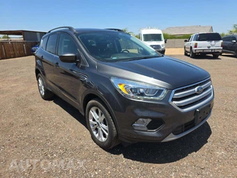 2018 Ford Escape SEL – miniatura 4