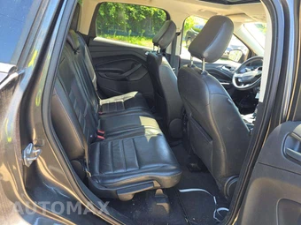 2018 Ford Escape SEL – miniatura 15