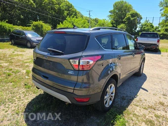 2018 Ford Escape SEL – miniatura 3