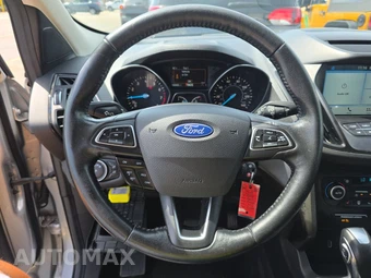 2018 Ford Escape SEL – miniatura 10