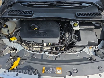 2018 Ford Escape SEL – miniatura 15