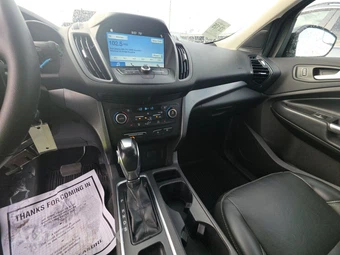 2018 Ford Escape SEL – miniatura 11