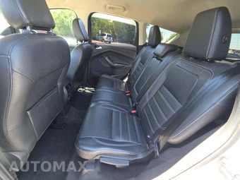 2018 Ford Escape Titanium – miniatura 13