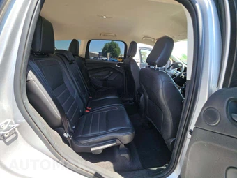 2018 Ford Escape Titanium – miniatura 16