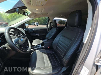 2018 Ford Escape Titanium – miniatura 6