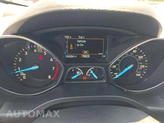 2018 Ford Escape Titanium – miniatura 9