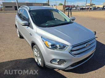 2018 Ford Escape Titanium – miniatura 4