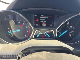2018 Ford Escape Titanium – miniatura 9