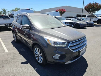 2018 Ford Escape Titanium - miniatura 4