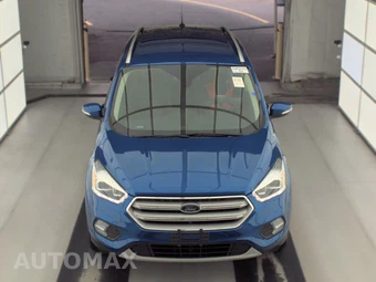 2018 Ford Escape Titanium – miniatura 2