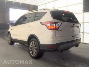 2018 Ford Escape Titanium – miniatura 6