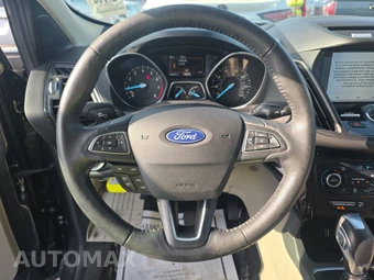 2018 Ford Escape Titanium – miniatura 16