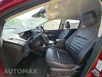 2018 Ford Escape Titanium – miniatura 3
