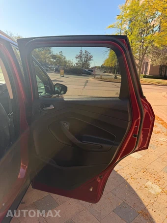 2018 Ford Escape Titanium - miniatura 44