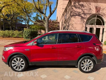 2018 Ford Escape Titanium - miniatura 5
