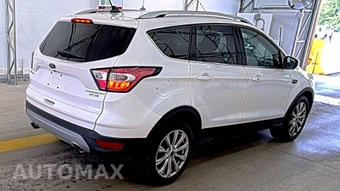 2018 Ford Escape Titanium – miniatura 4