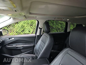 2018 Ford Escape Titanium – miniatura 17