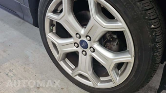 2018 Ford Escape Titanium – miniatura 21