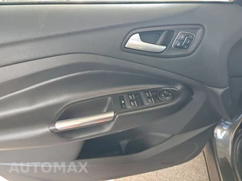 2018 Ford Escape Titanium - miniatura 9