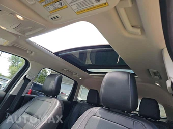 2018 Ford Escape Titanium – miniatura 11