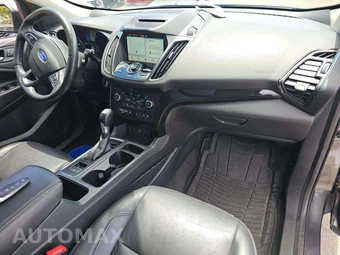 2018 Ford Escape Titanium – miniatura 19