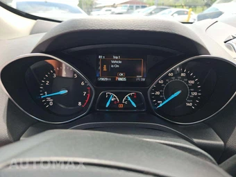 2018 Ford Escape Titanium – miniatura 9