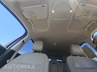 2018 Ford Escape Titanium – miniatura 11