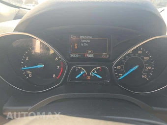 2018 Ford Escape Titanium – miniatura 9