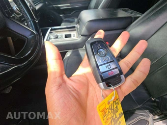 2018 Ford Expedition Limited – miniatura 5