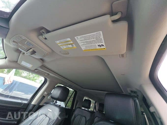 2018 Ford Expedition MAX Platinum – miniatura 10