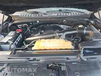 2018 Ford Expedition MAX XLT – miniatura 16