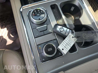 2018 Ford Expedition MAX XLT - miniatura 5