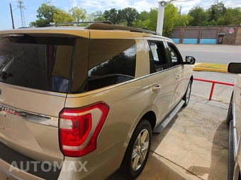 2018 Ford Expedition XLT - miniatura 3