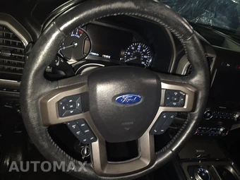 2018 Ford Expedition XLT – miniatura 10