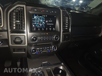 2018 Ford Expedition XLT – miniatura 11