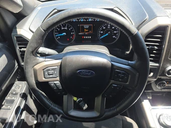 2018 Ford Expedition XLT – miniatura 10