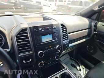 2018 Ford Expedition XLT - miniatura 10