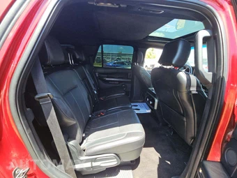 2018 Ford Expedition XLT - miniatura 17