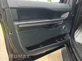 2018 Ford Expedition XLT – miniatura 9