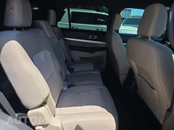 2018 Ford Explorer – miniatura 17