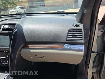2018 Ford Explorer Limited – miniatura 20