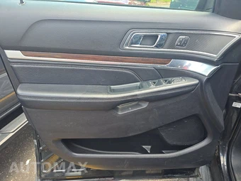 2018 Ford Explorer Limited - miniatura 9