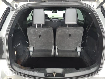 2018 Ford Explorer Limited – miniatura 17