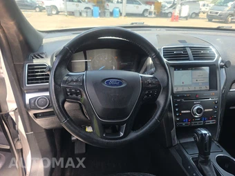 2018 Ford Explorer Limited - miniatura 10