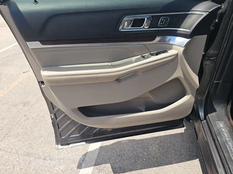 2018 Ford Explorer Limited - miniatura 9