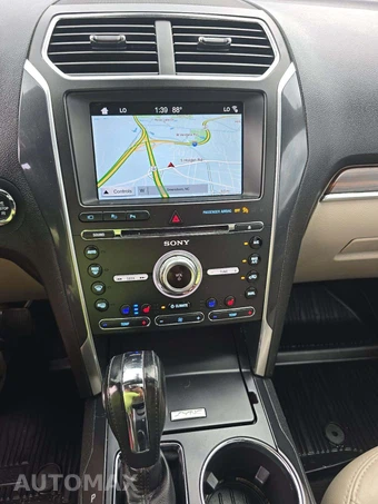 2018 Ford Explorer Limited – miniatura 10