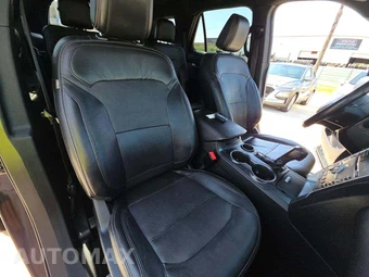 2018 Ford Explorer Limited - miniatura 15