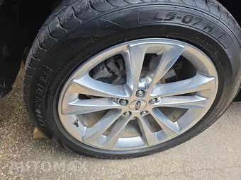 2018 Ford Explorer Limited – miniatura 10