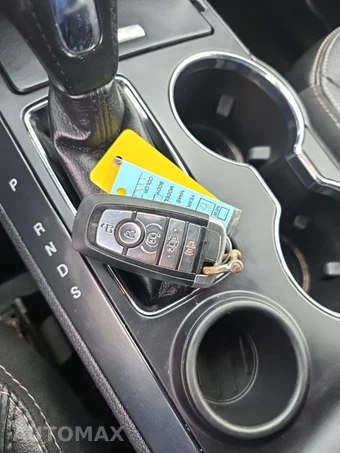2018 Ford Explorer Limited – miniatura 21