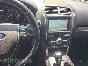 2018 Ford Explorer Limited - miniatura 11